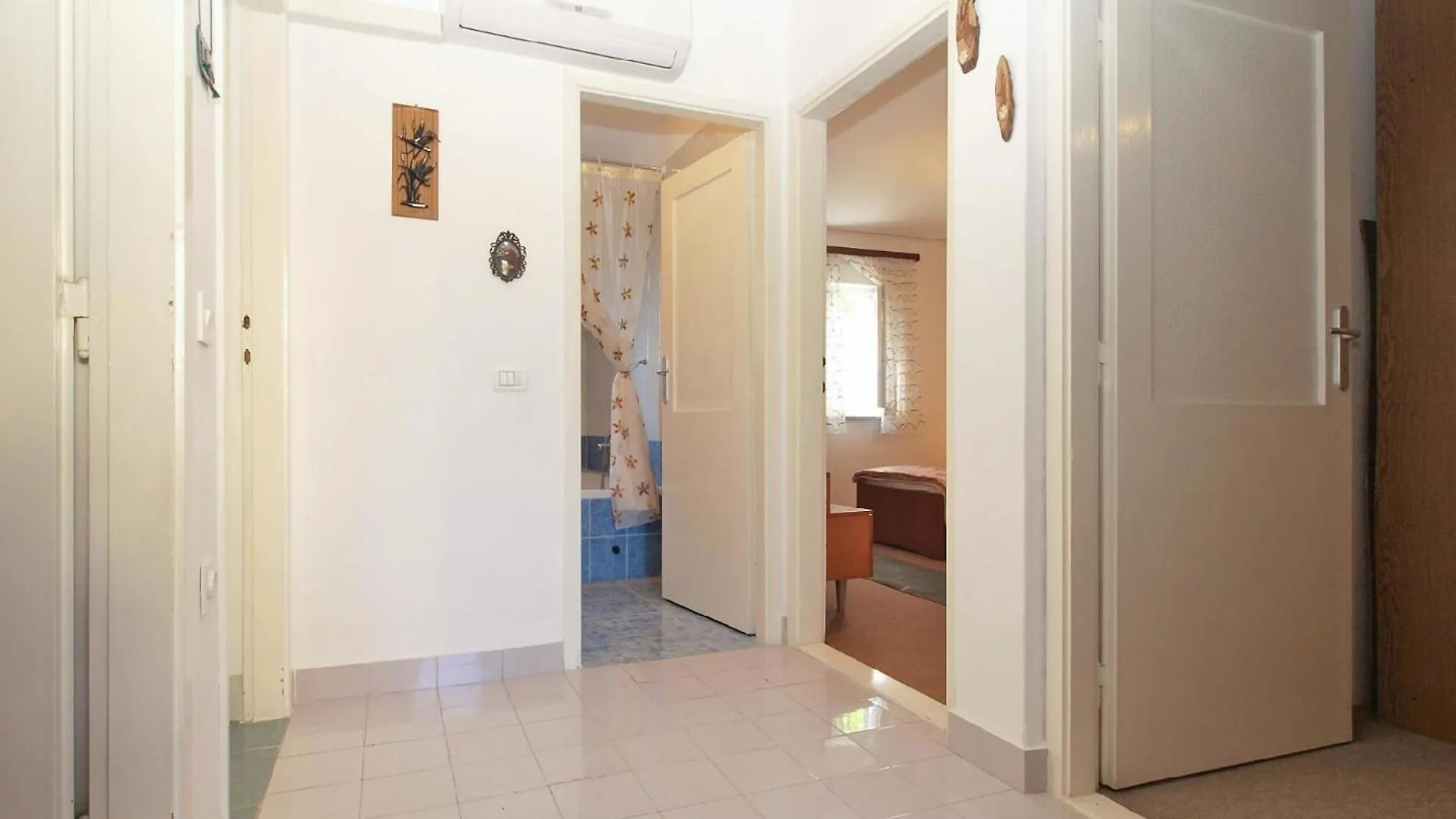 Ferienwohnung Fuer 6 Personen Ca 80 Qm In Pula, Istrien Istrische Riviera Apartment
